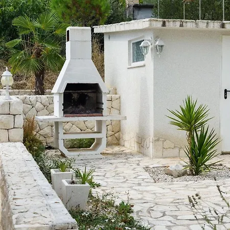 Freistehendes Auf 2 Etagen Mit 2 Terrassen Und Grossem Privatem Garten Mit Grill Holiday home *